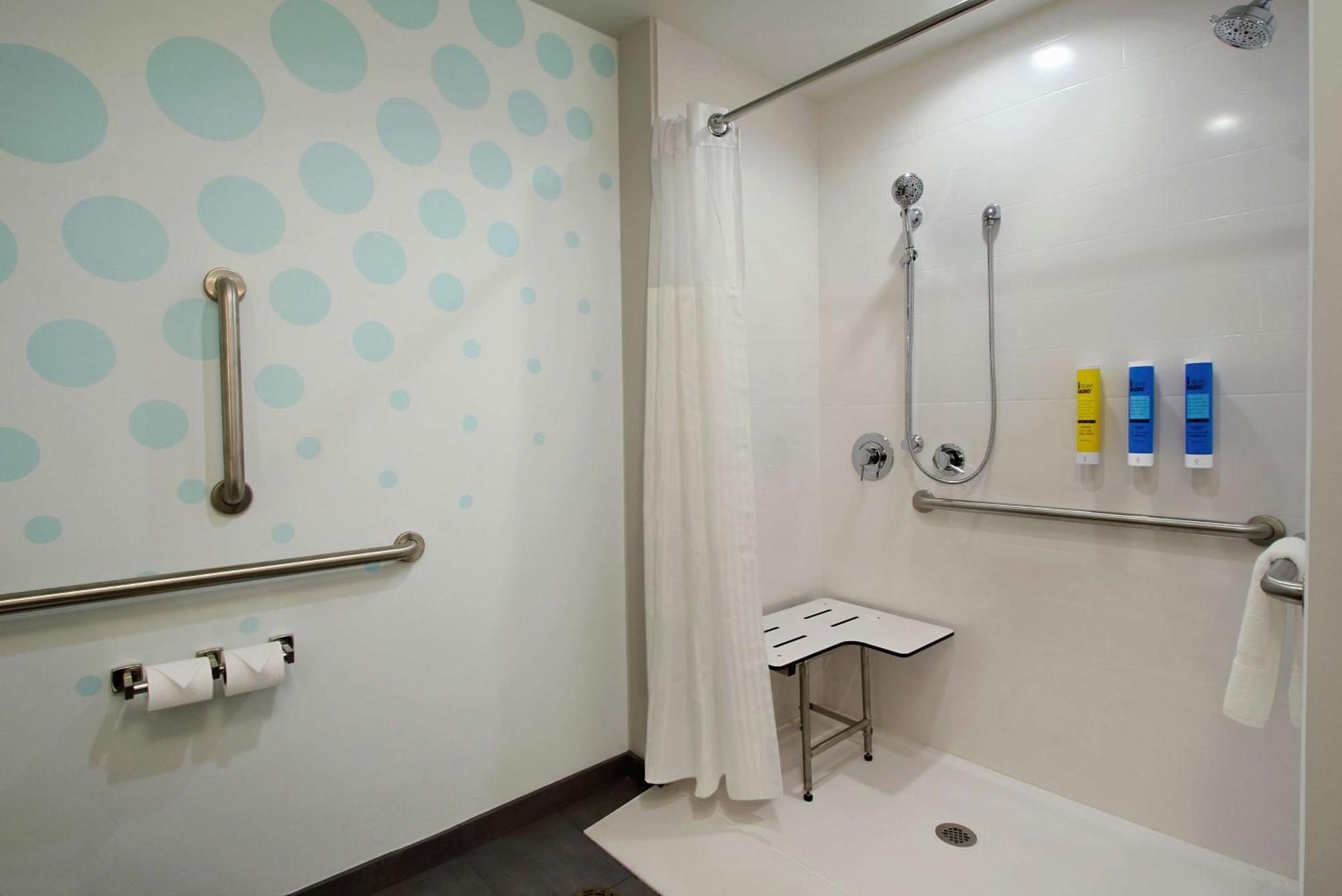 Tru By Hilton Grove City Columbus Экстерьер фото